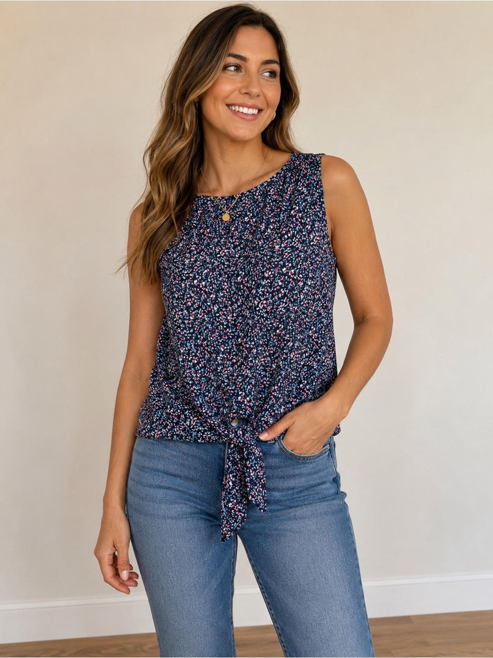 ⭐️3/$20 Sleeveless Tie-Front Top